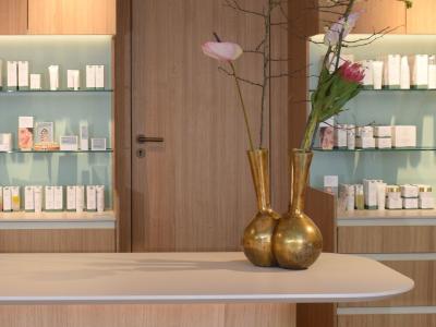 Innenansicht des neuen Gertraud Gruber Skin Spa in München Heidhausen
